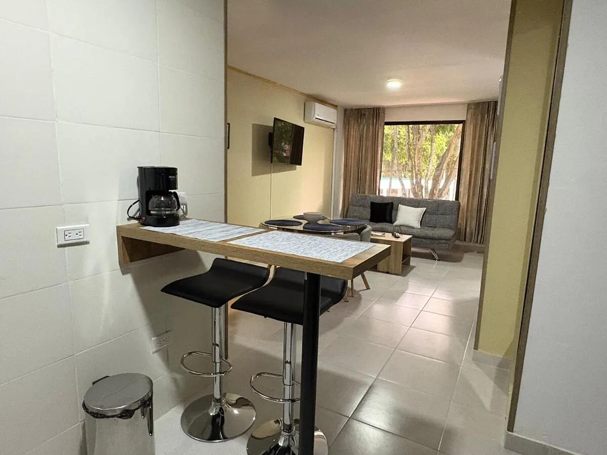 Apartamento En Ciudad Jardin, Cerca A Holguines, Unicentro Y Club Campestre Cali